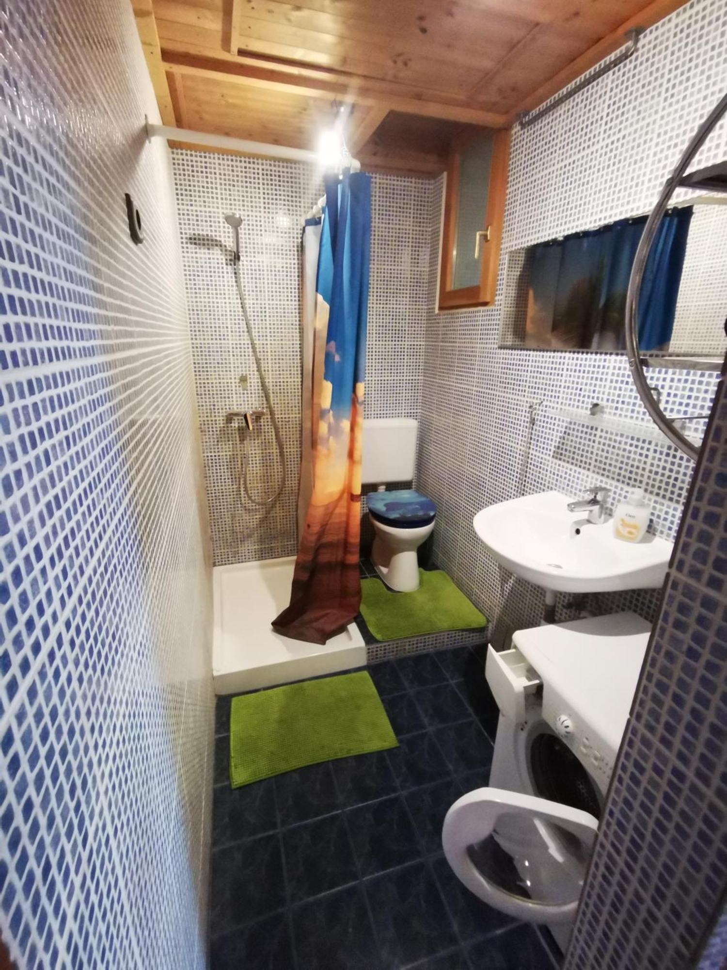 High Sky Apartment Budapest Bagian luar foto
